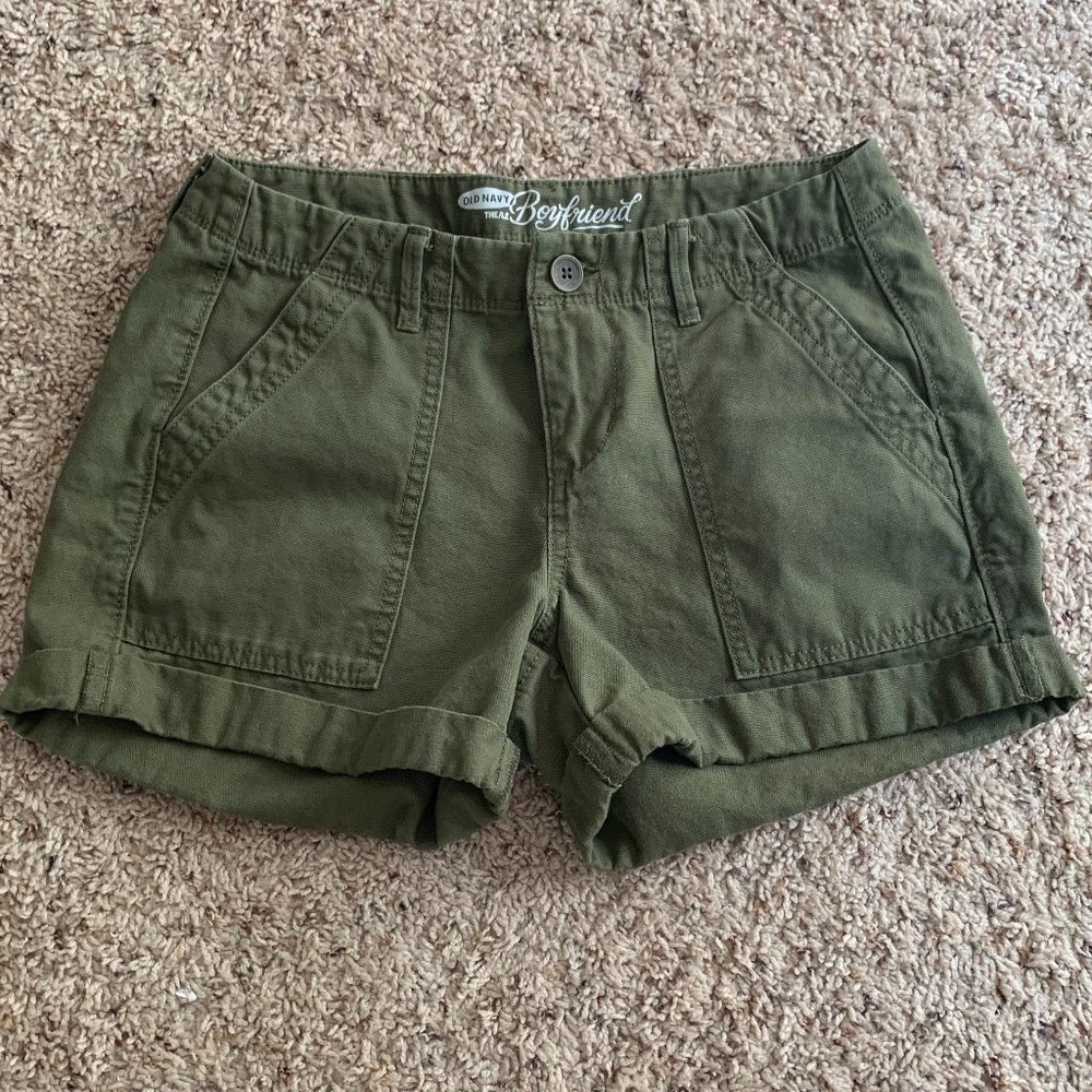 Old Navy Green shorts